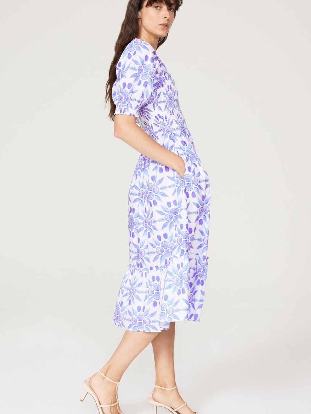 Hill House Blue Purple Shell Louisa Mosaic Floral Smocked Midi Dress Medium M 🐚 - Picture 3 of 6